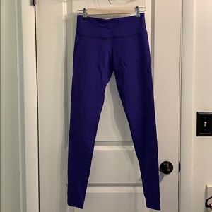 Lululemon wunder under mid rise purple size 8